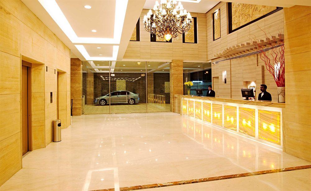 Jp Chennai Hotel Extérieur photo