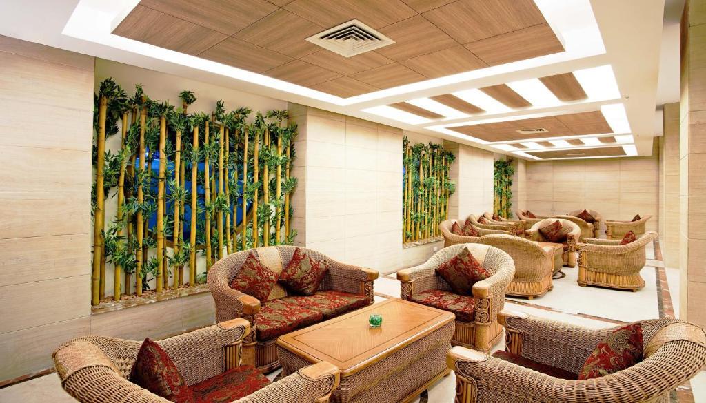 Jp Chennai Hotel Extérieur photo