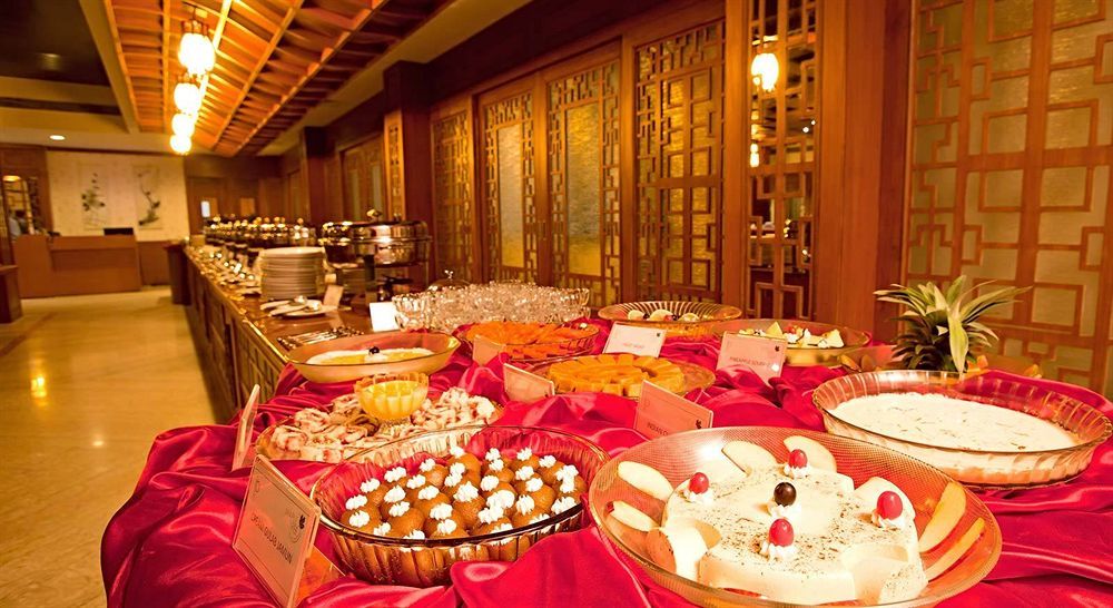 Jp Chennai Hotel Extérieur photo