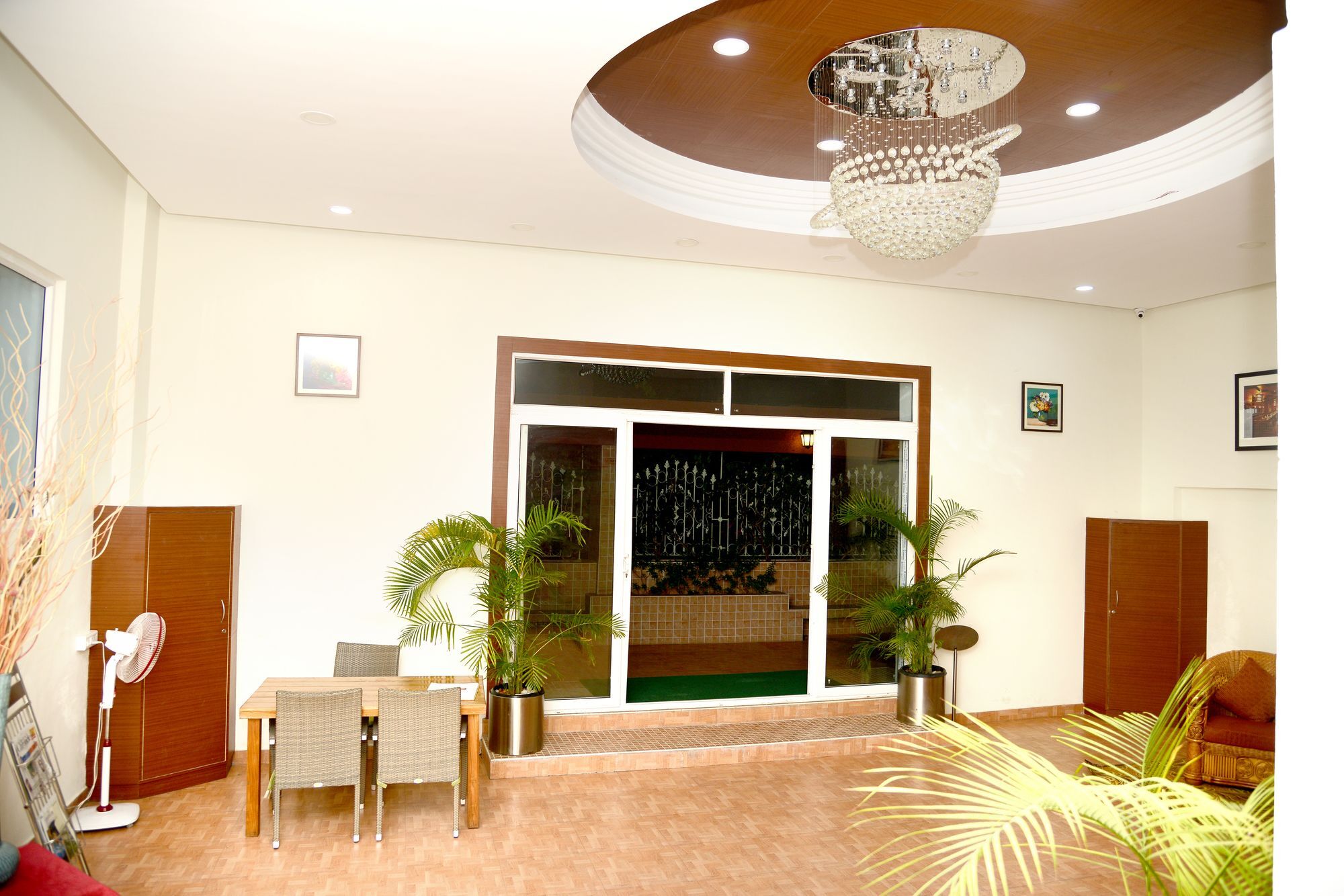 Jp Chennai Hotel Extérieur photo