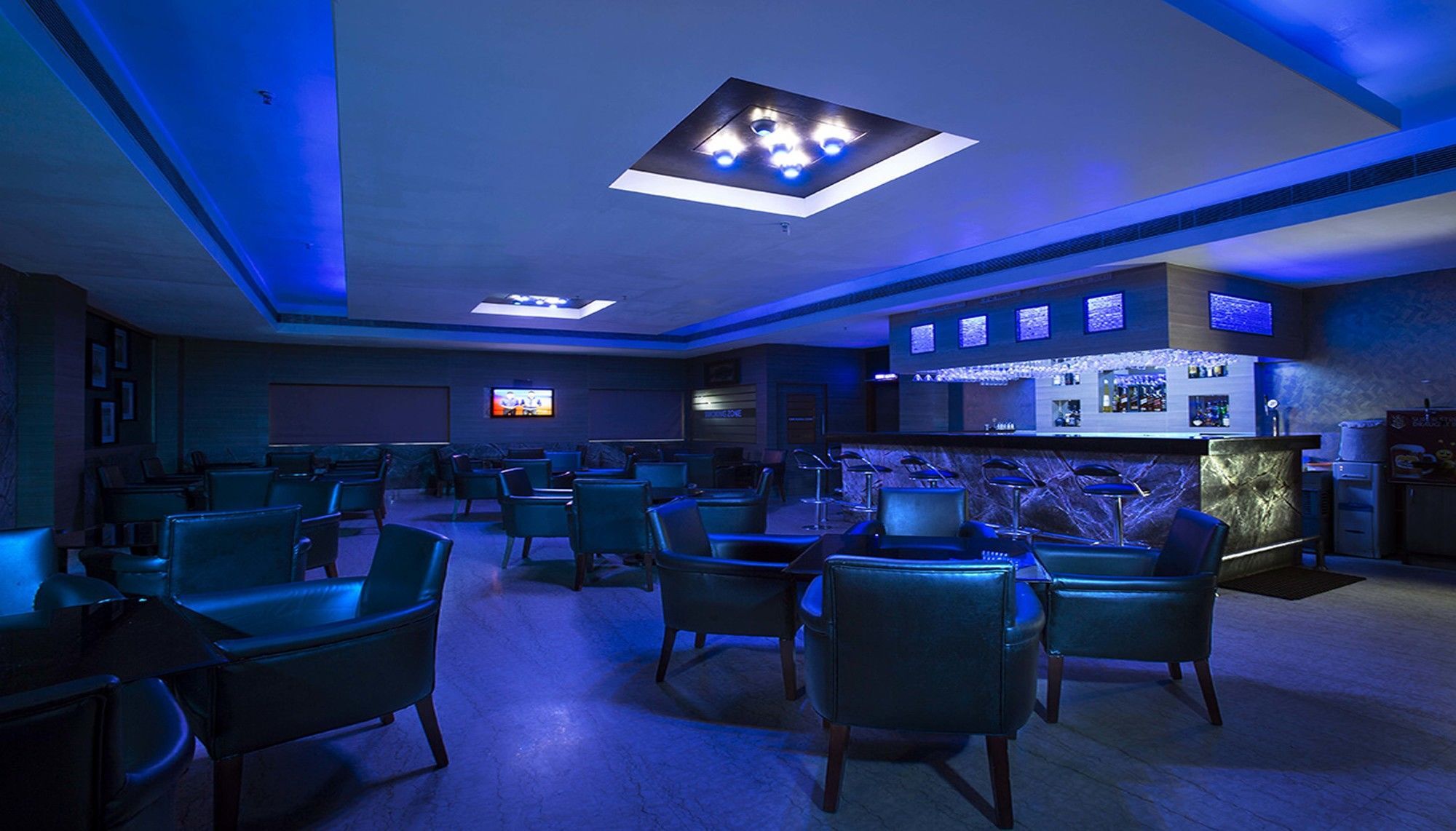 Jp Chennai Hotel Extérieur photo